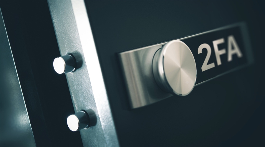 声称XTB被黑事件突显散户交易风险：双重身份验证成为保护资金的最低标准